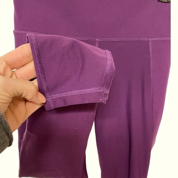 Old Navy Active Women’s High Waist Leggings - Picture 4 of 5